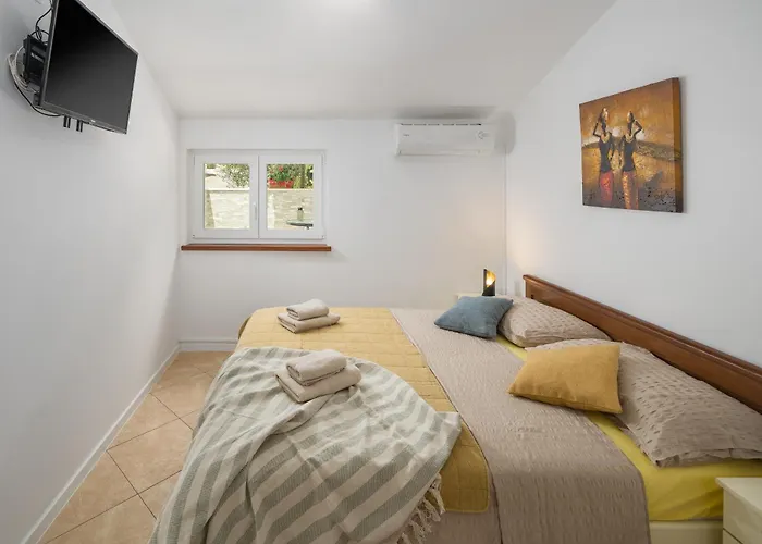 Ravnic Guest house Porec