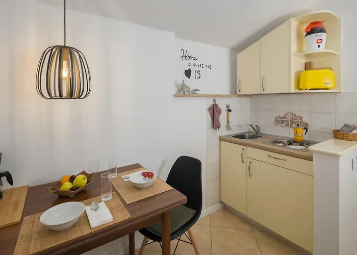 Ravnić Pensjonat 3*